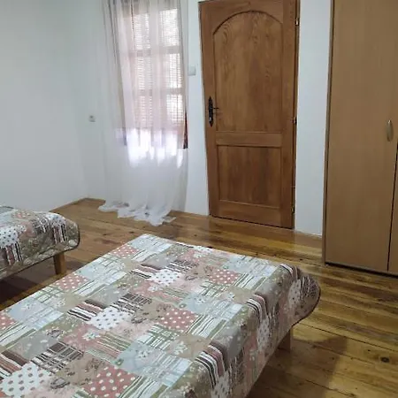 Holiday home Kuca Mitica *