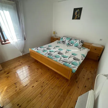 Holiday home Kuca Mitica *