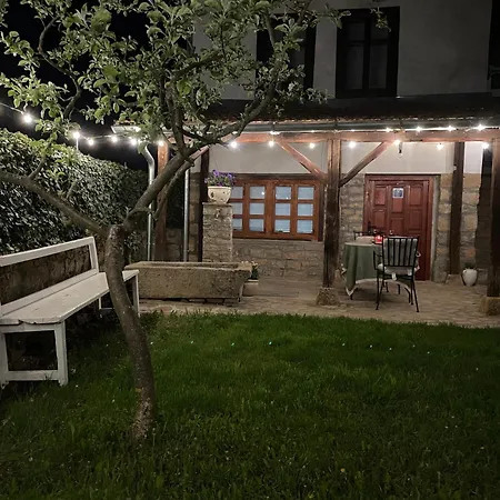 Kuca Mitica Holiday home *
