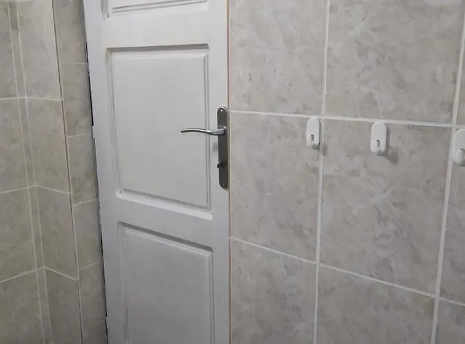 Kuca Mitica ピロト