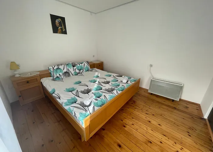 Kuca Mitica Πίροτ