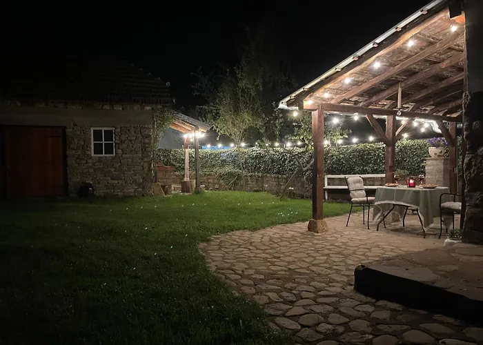 Kuca Mitica Πίροτ