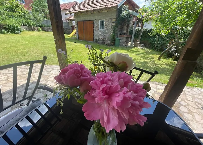 Kuca Mitica 別荘 ピロト